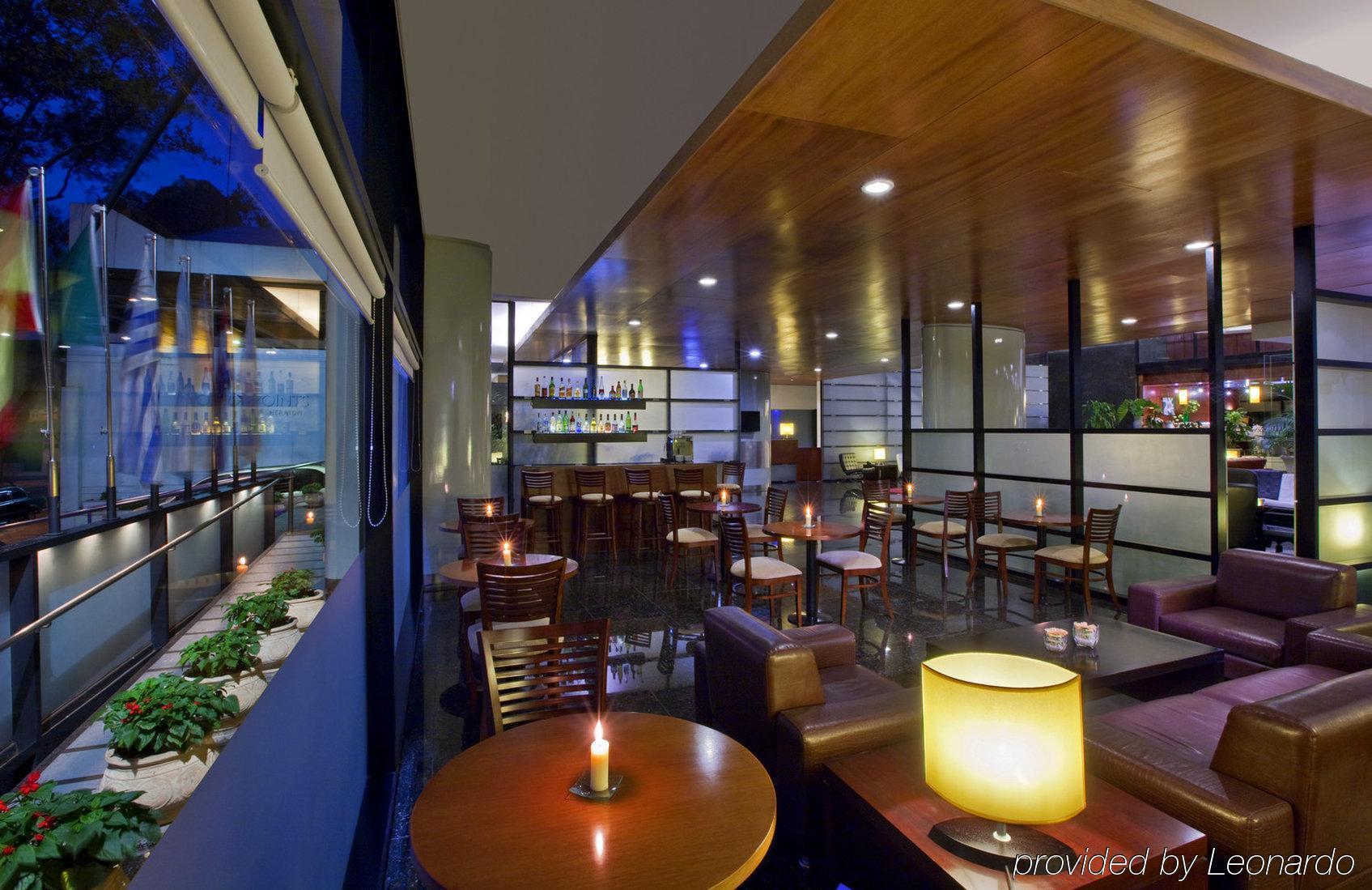 Four Points By Sheraton Montevideo Buitenkant foto
