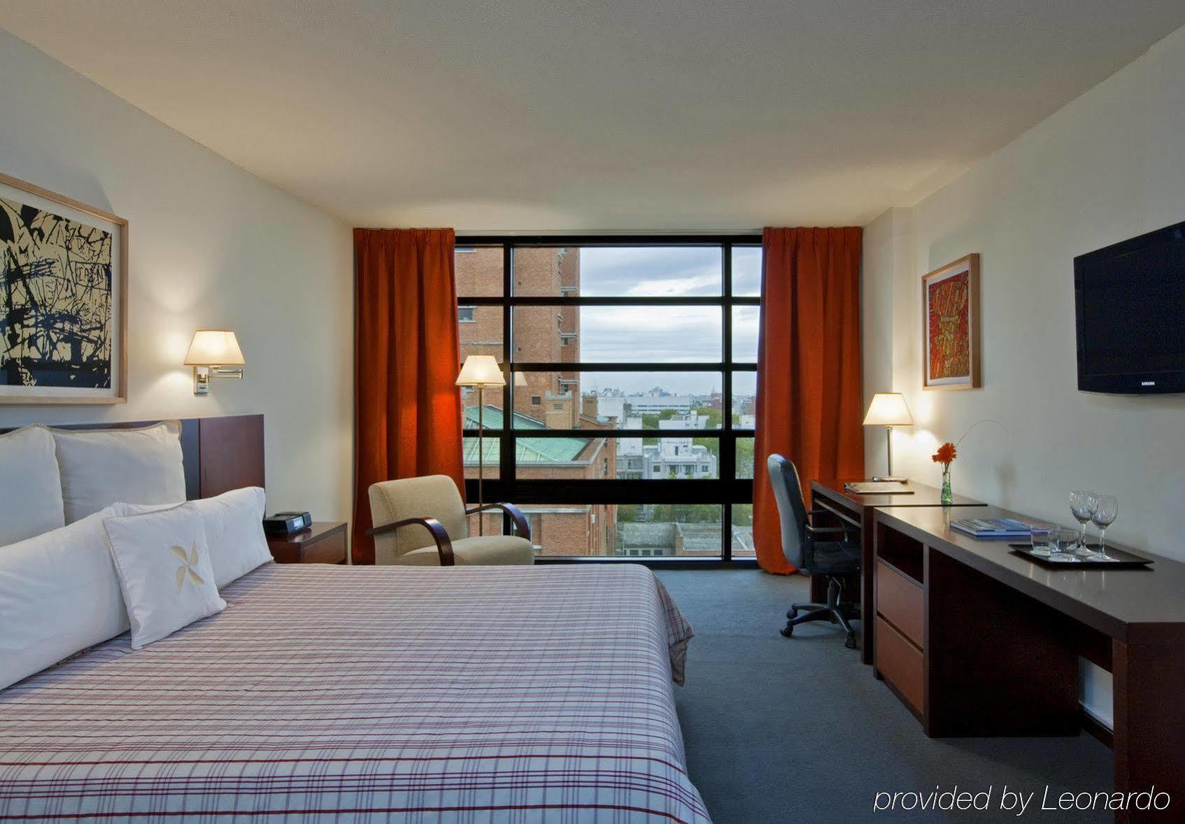 Four Points By Sheraton Montevideo Buitenkant foto