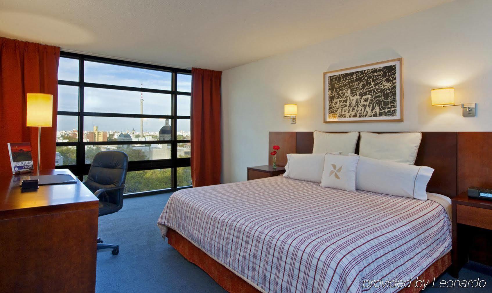Four Points By Sheraton Montevideo Buitenkant foto