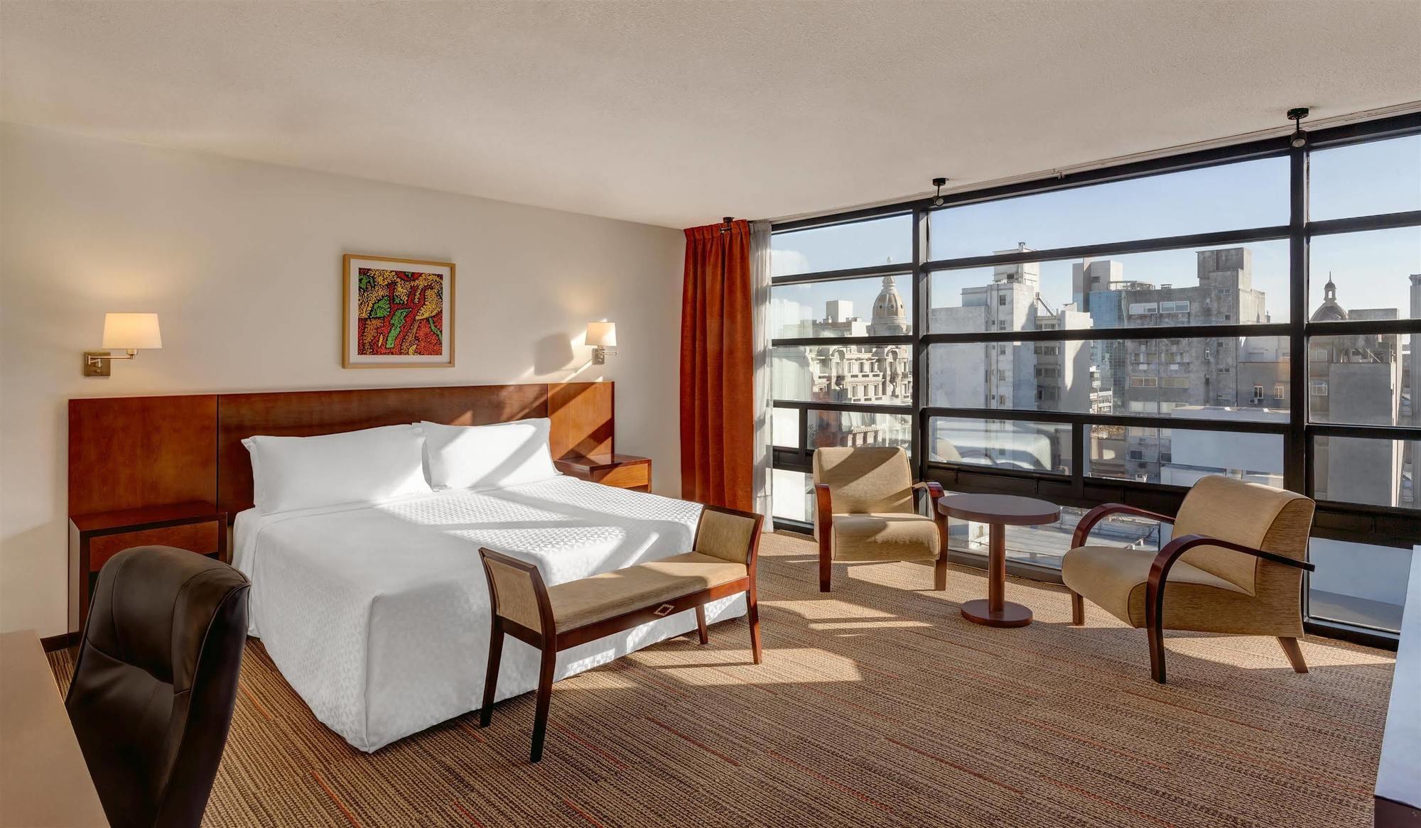 Four Points By Sheraton Montevideo Buitenkant foto